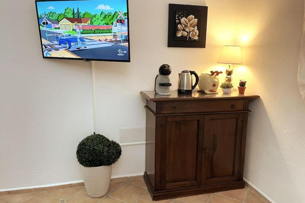 Looney Tunes Home Olbia Exterior photo